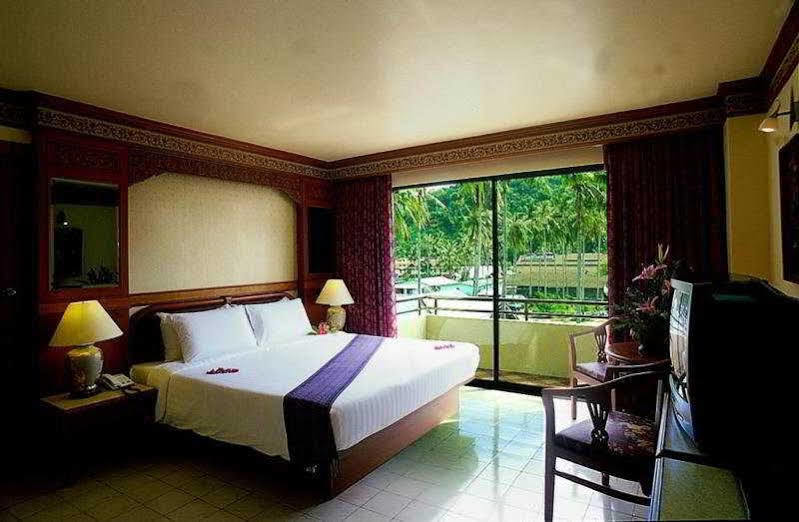 Sea View Resort 2*